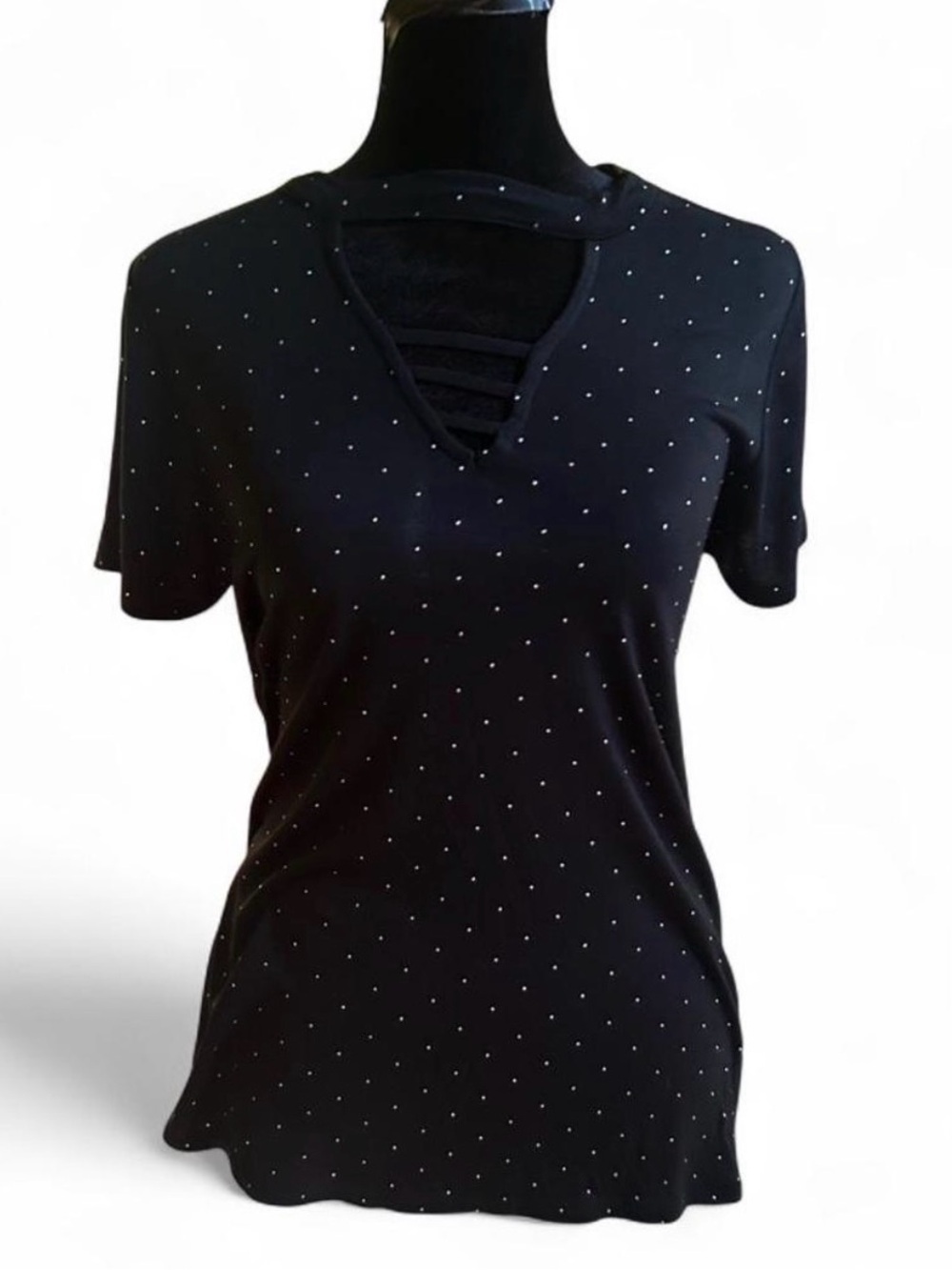 Jennifer Lopez Women's Black Polka Dot V-Neck Short Sleeve T-Shirt, XS